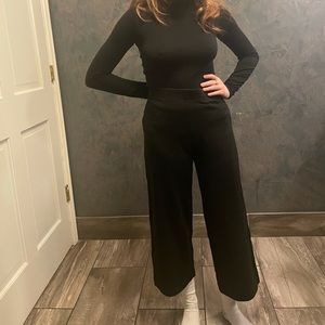 Loft size 6 glittery pants